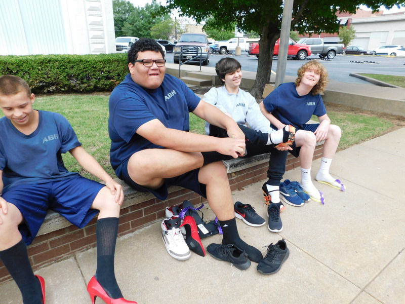 Residents walk to end domestic violence